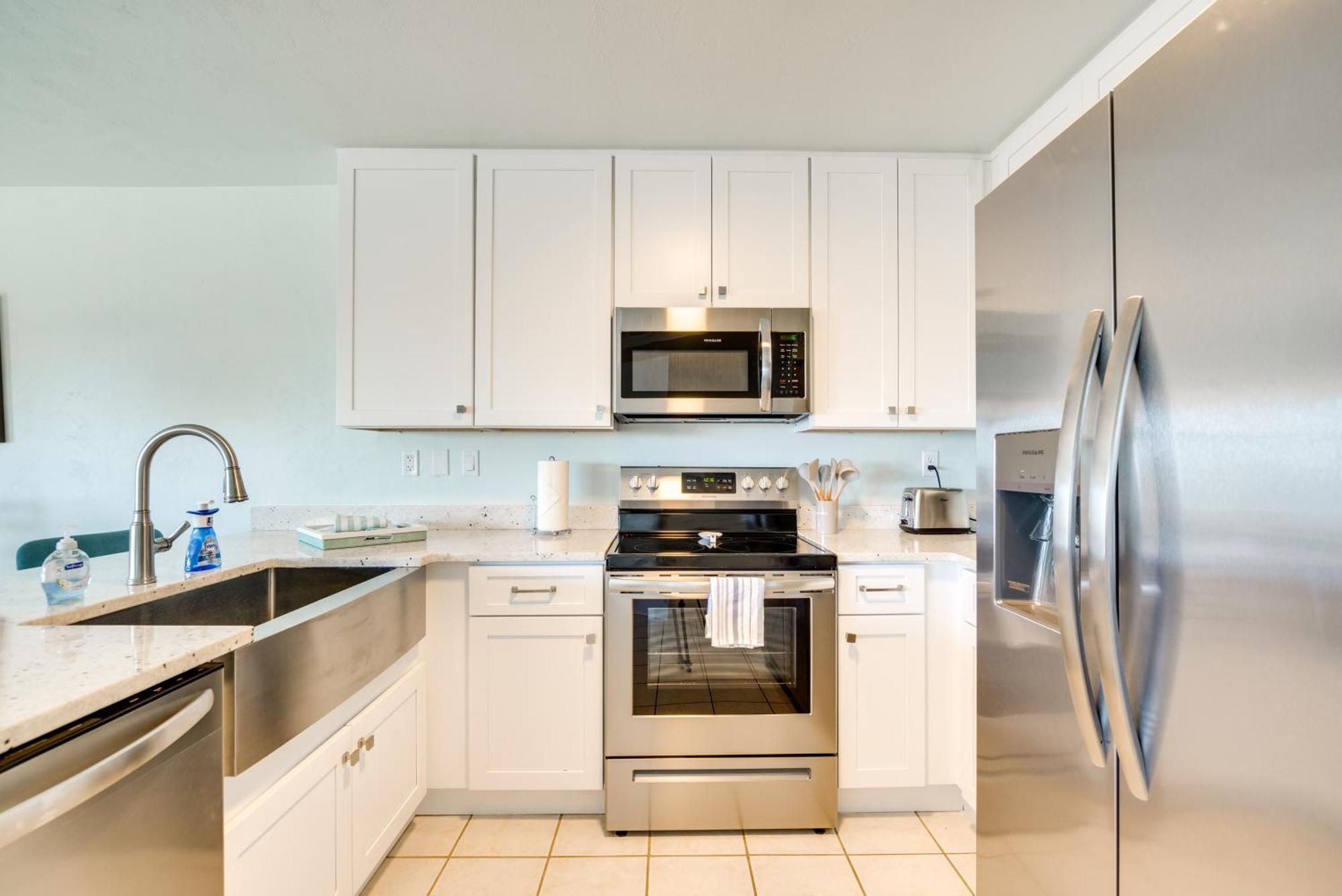Cedar Key Condo With Balcony And Gulf Views! Bagian luar foto