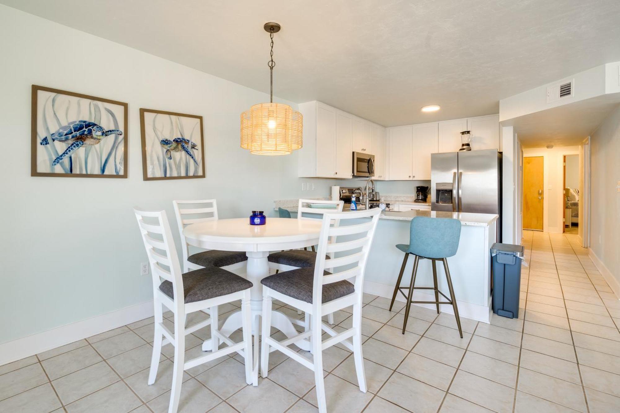 Cedar Key Condo With Balcony And Gulf Views! Bagian luar foto